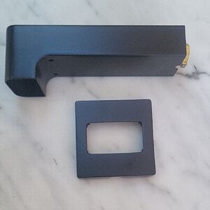 Mirabelle Hardware MITS85MB Hibiscus Non-Diverter Tub Spout - Matte Black